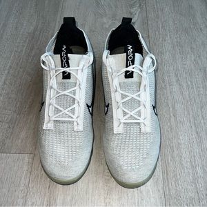 Nike Air VaporMax 2021 Flyknit, Mens size 12, White/Black/Metallic/Silver